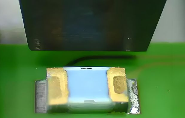 電路板焊點(diǎn)失效分析